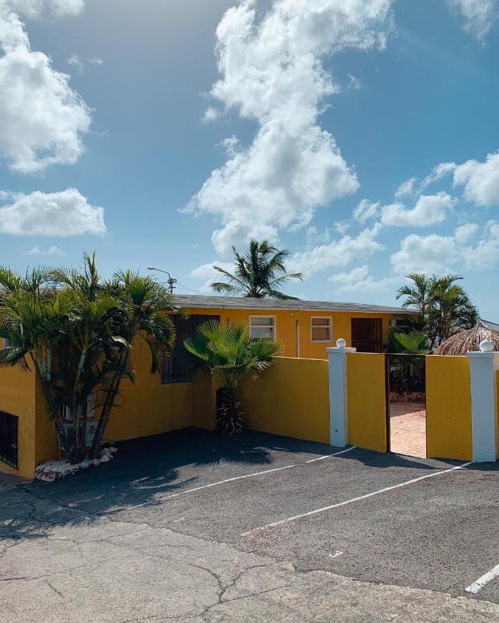 Casa Di Caribe - Beach House Willemstad Exterior foto