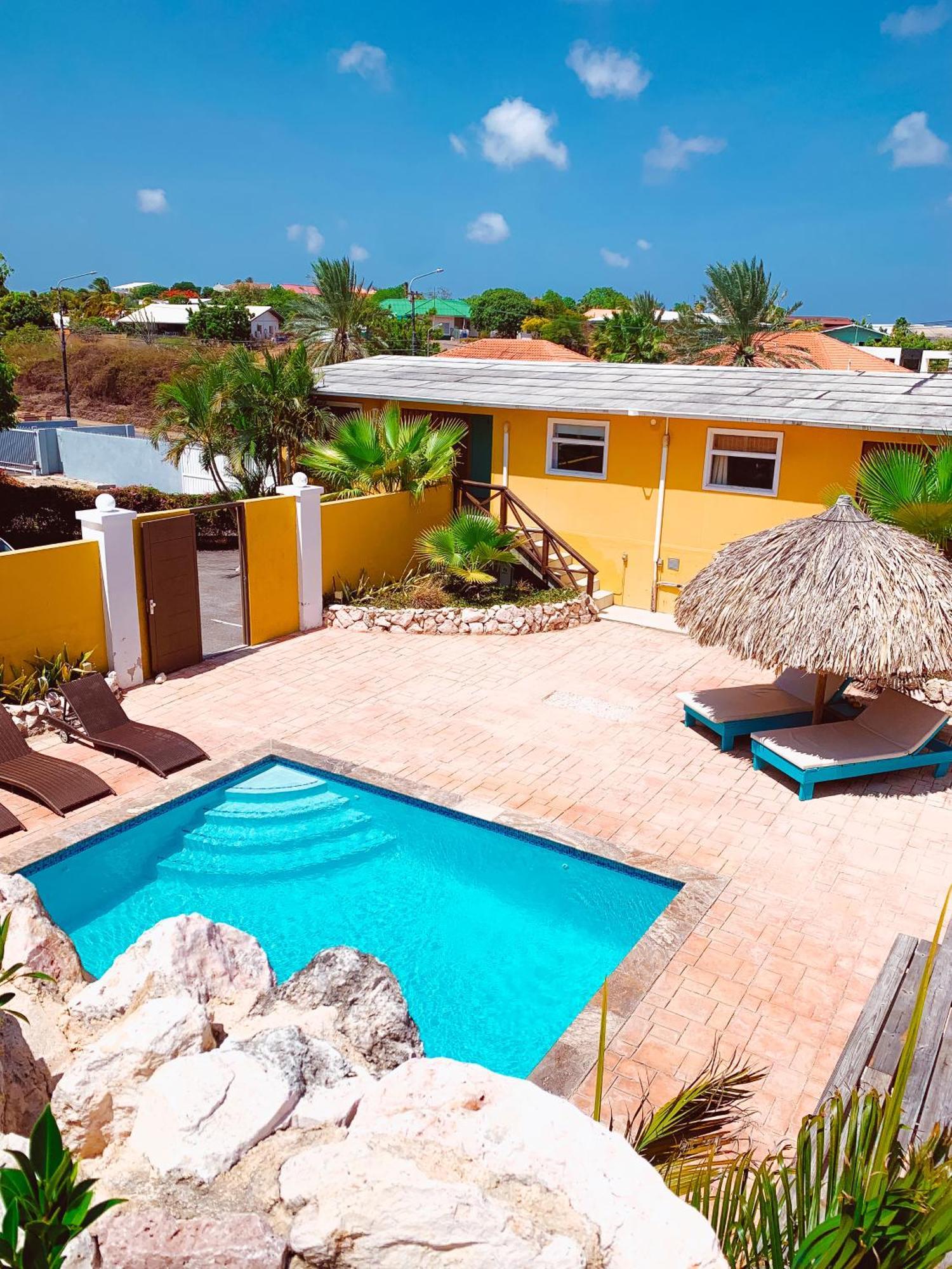Casa Di Caribe - Beach House Willemstad Exterior foto